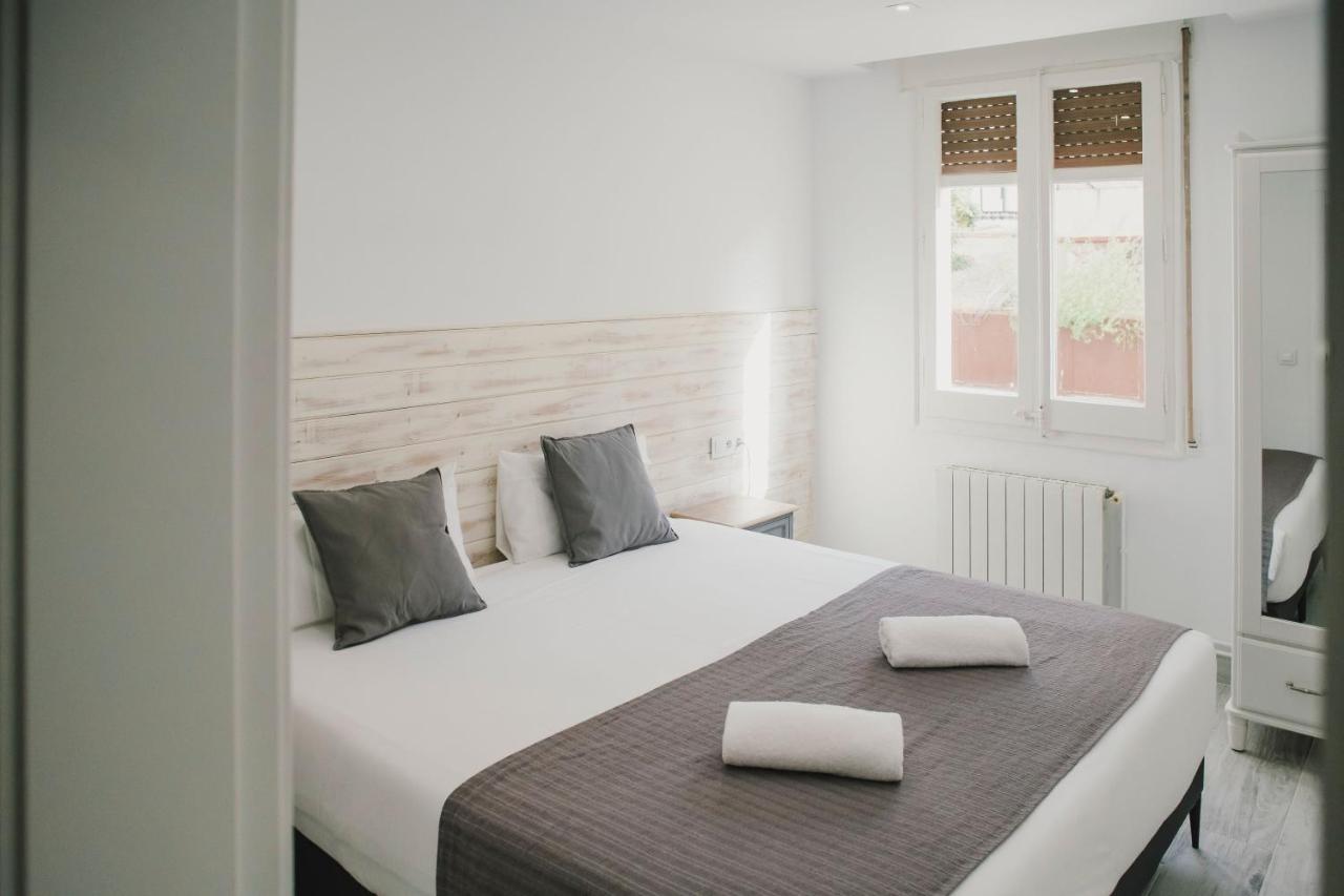 Апартаменты Bbarcelona Fira Superior Flats Экстерьер фото